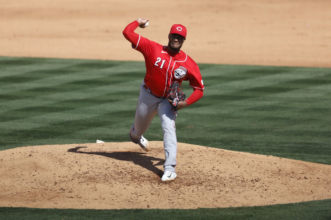 Cincinnati Reds v Los Angeles Angels