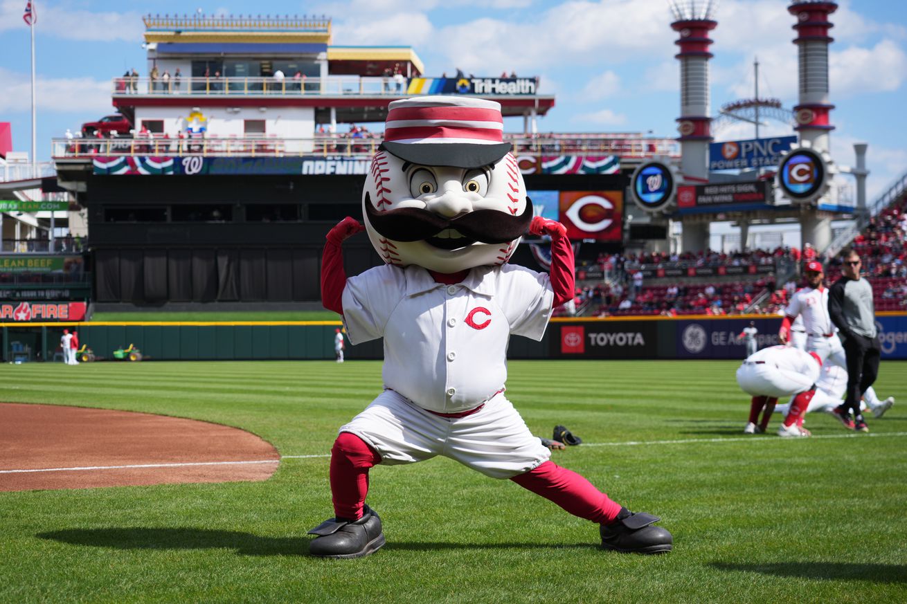 Washington Nationals v. Cincinnati Reds