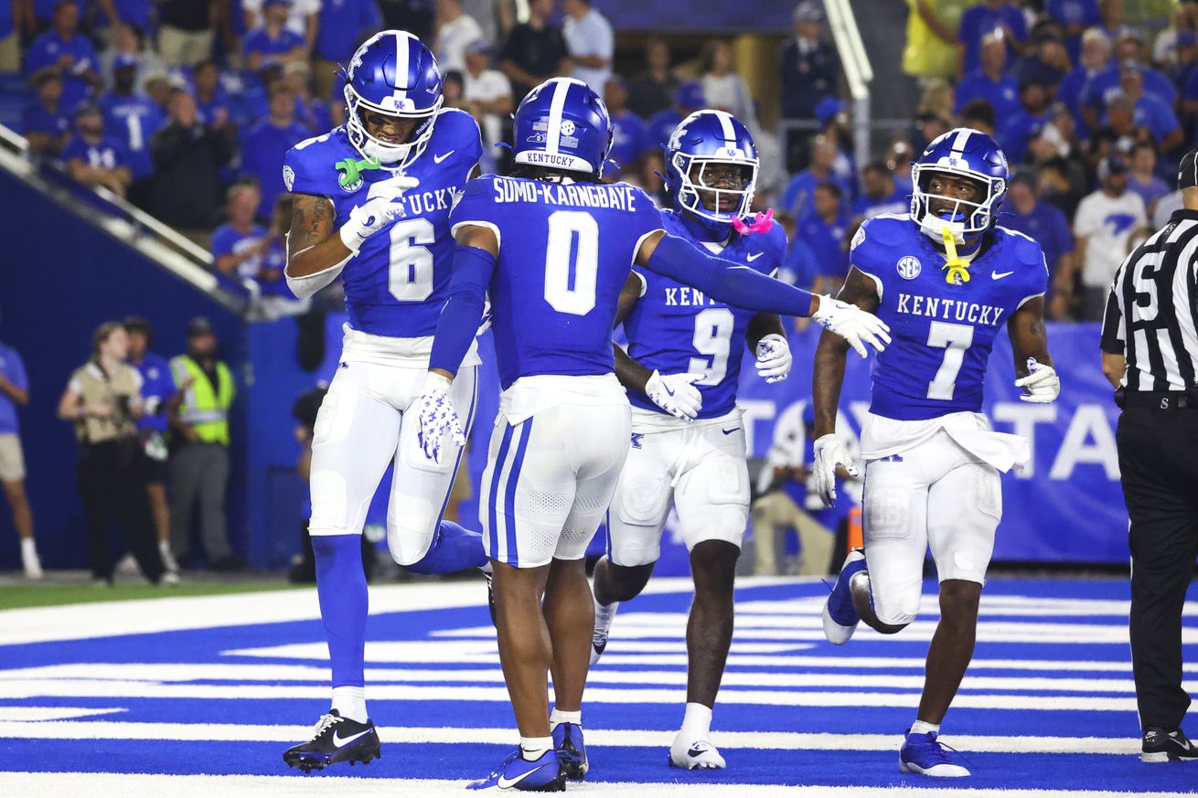 NCAA Football: Southern Mississippi at Kentucky