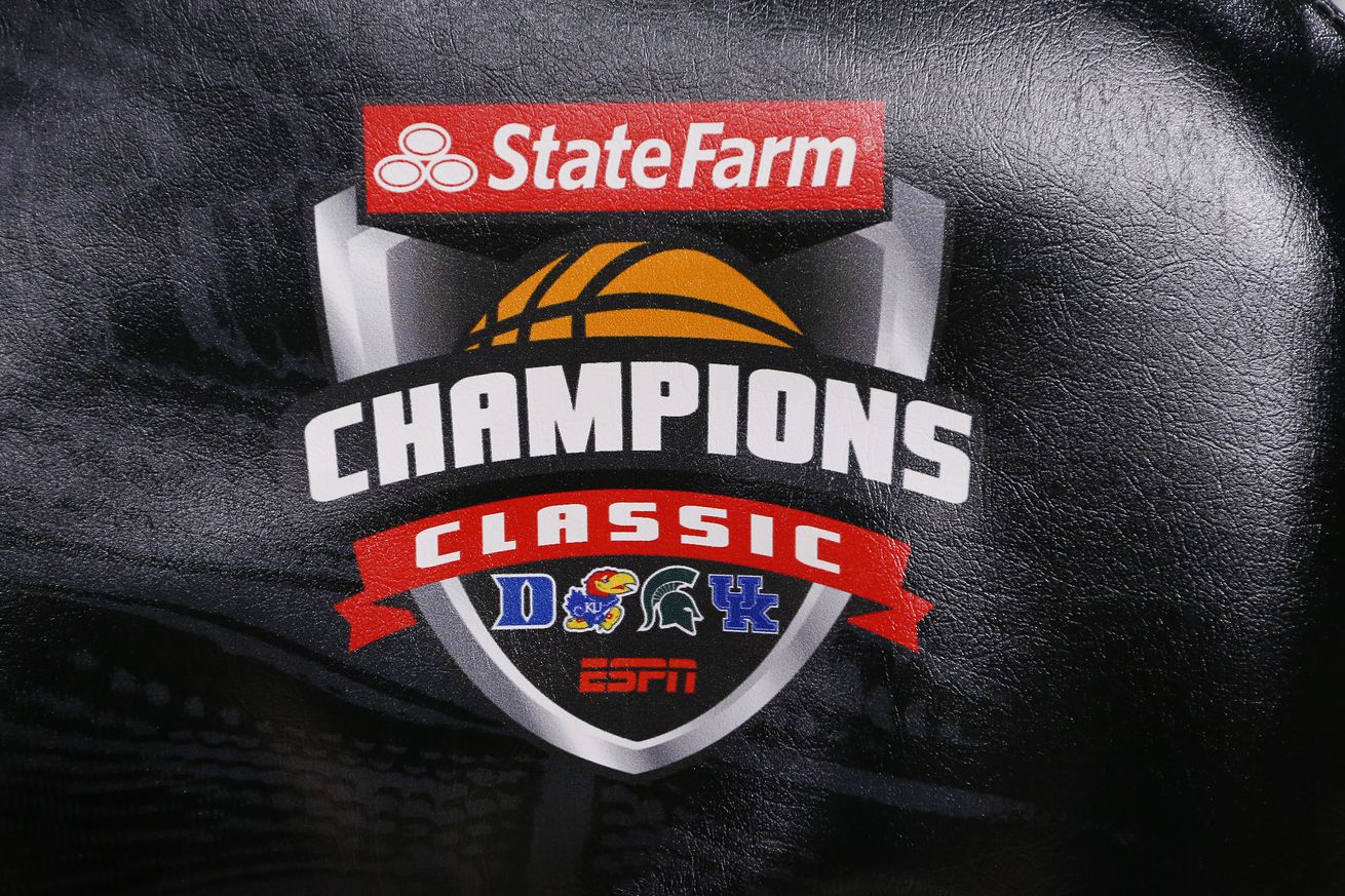 COLLEGE BASKETBALL: NOV 15 Champions Classic - Kentucky vs Michigan State