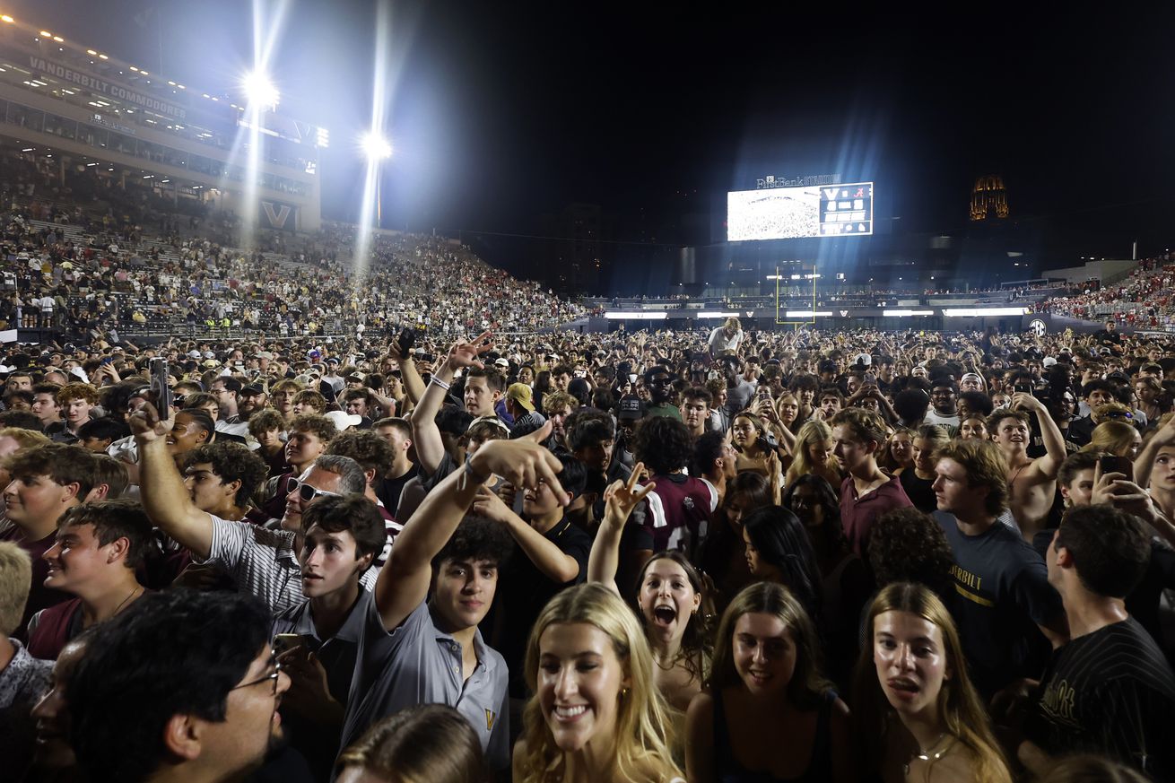 COLLEGE FOOTBALL: OCT 05 Alabama at Vanderbilt