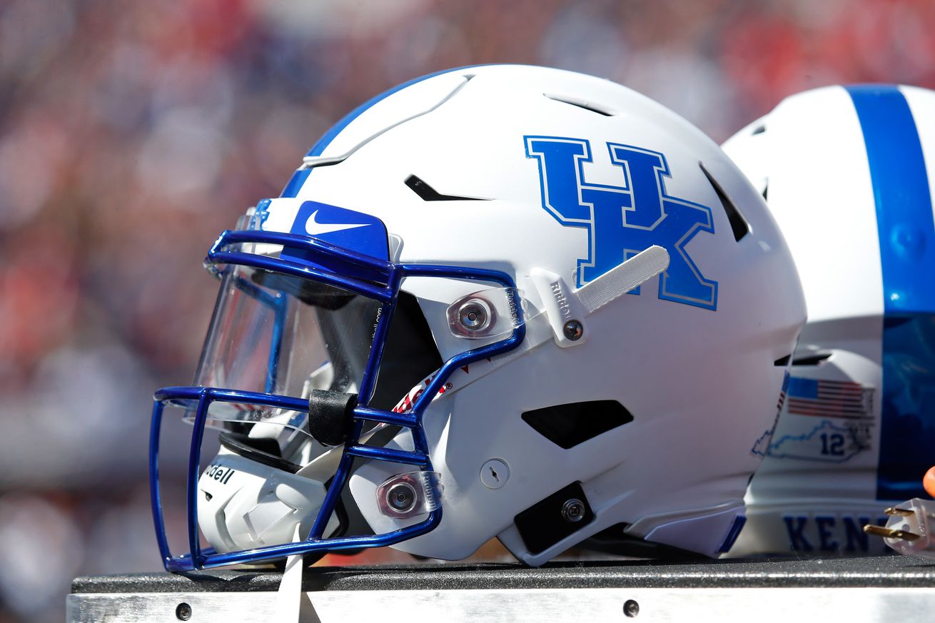 NCAA Football: Kentucky at Mississippi