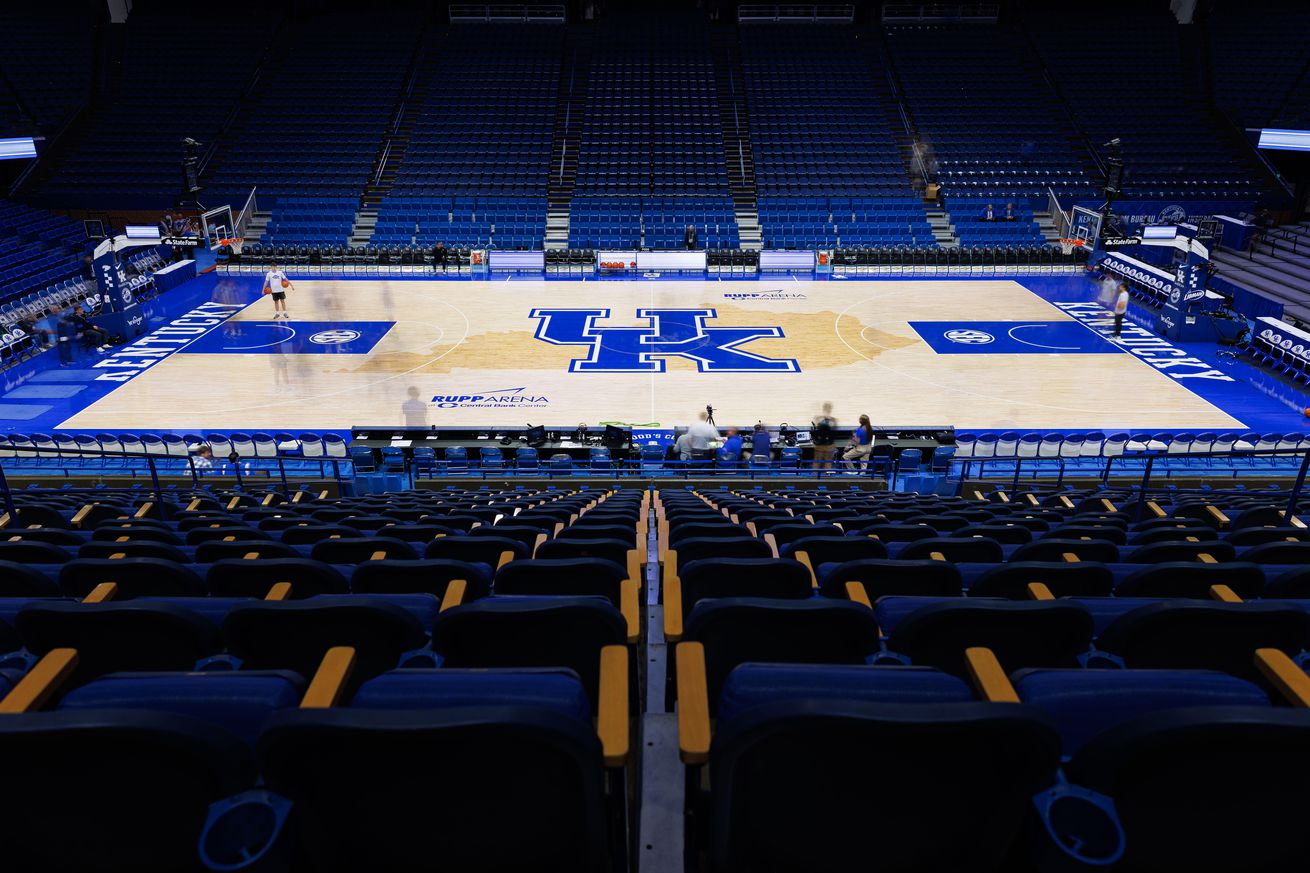 NCAA Basketball: NC-Wilmington at Kentucky