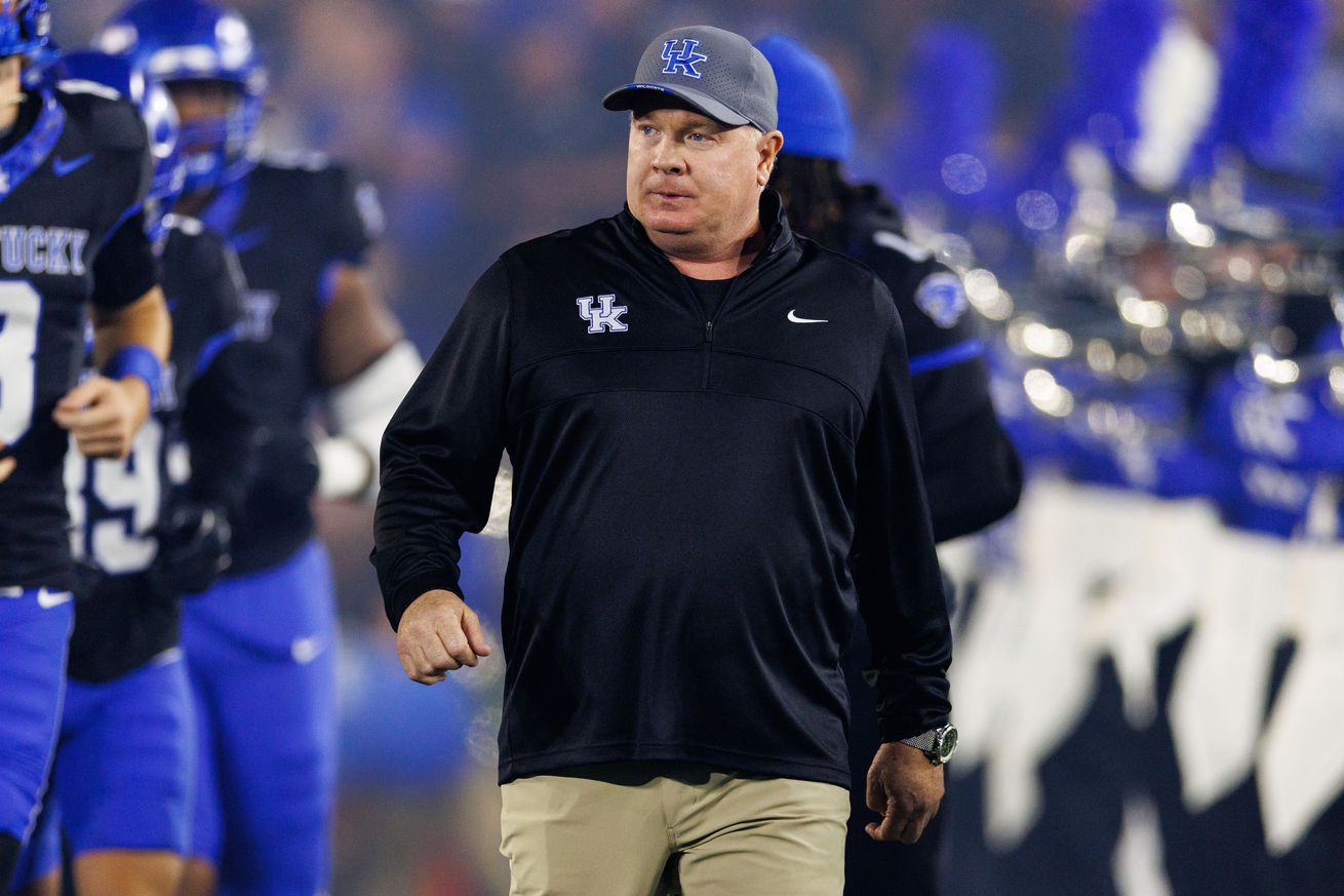 NCAA Football: Vanderbilt at Kentucky