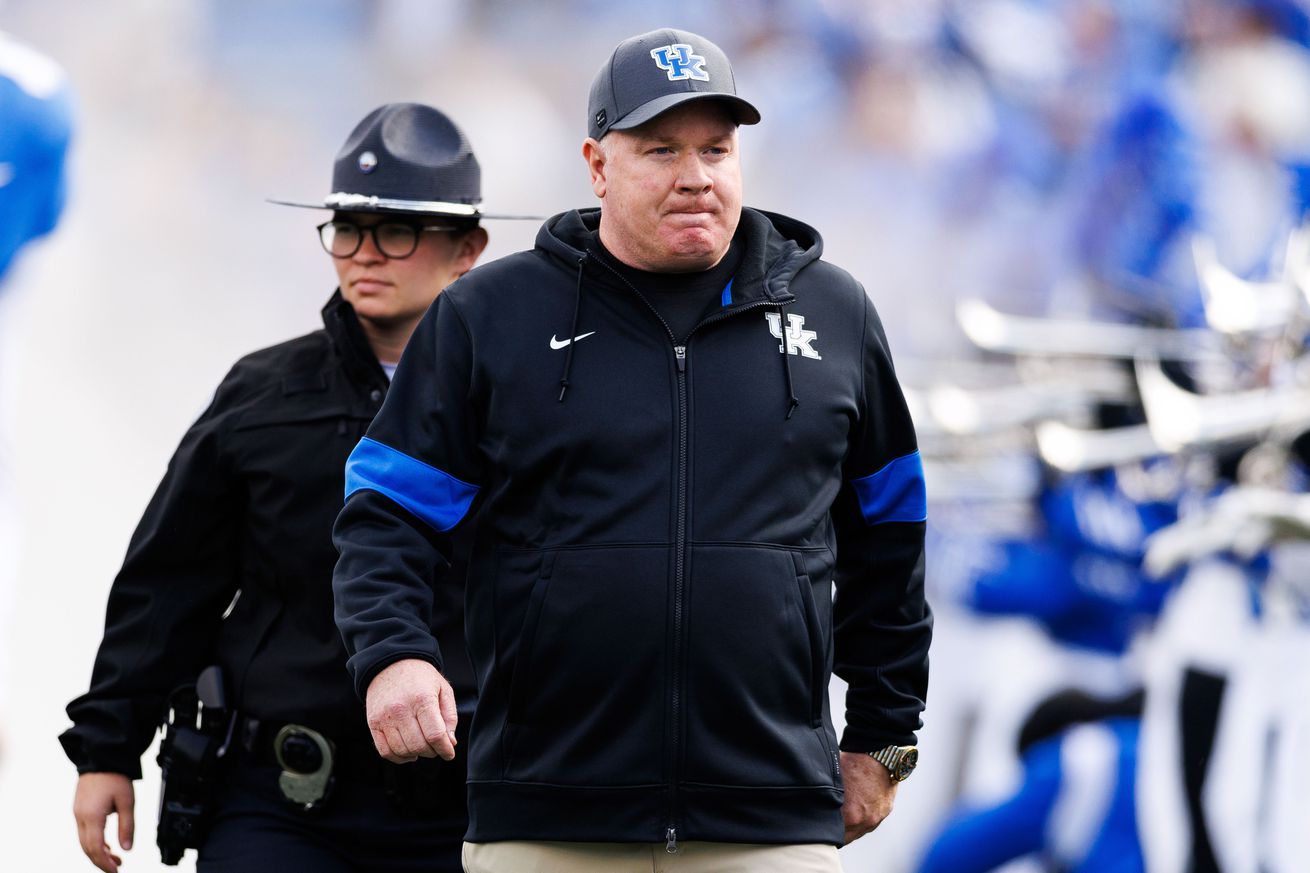 NCAA Football: Murray State at Kentucky