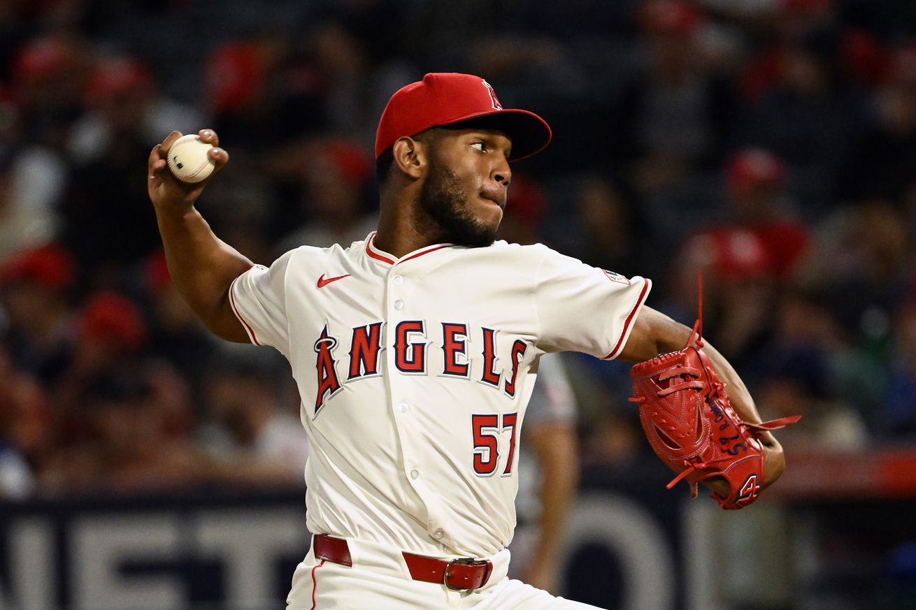 MLB: SEP 27 Rangers at Angels