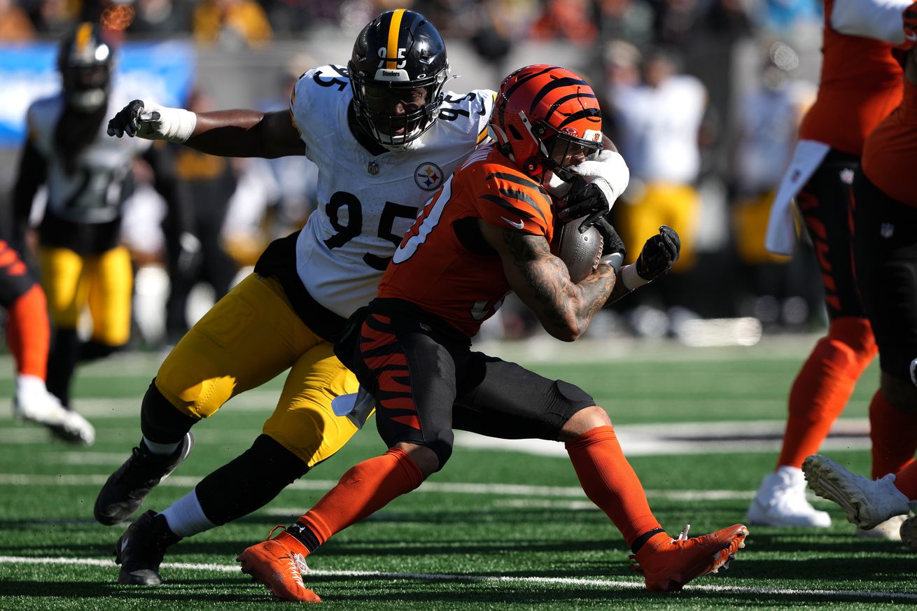 Pittsburgh Steelers v Cincinnati Bengals