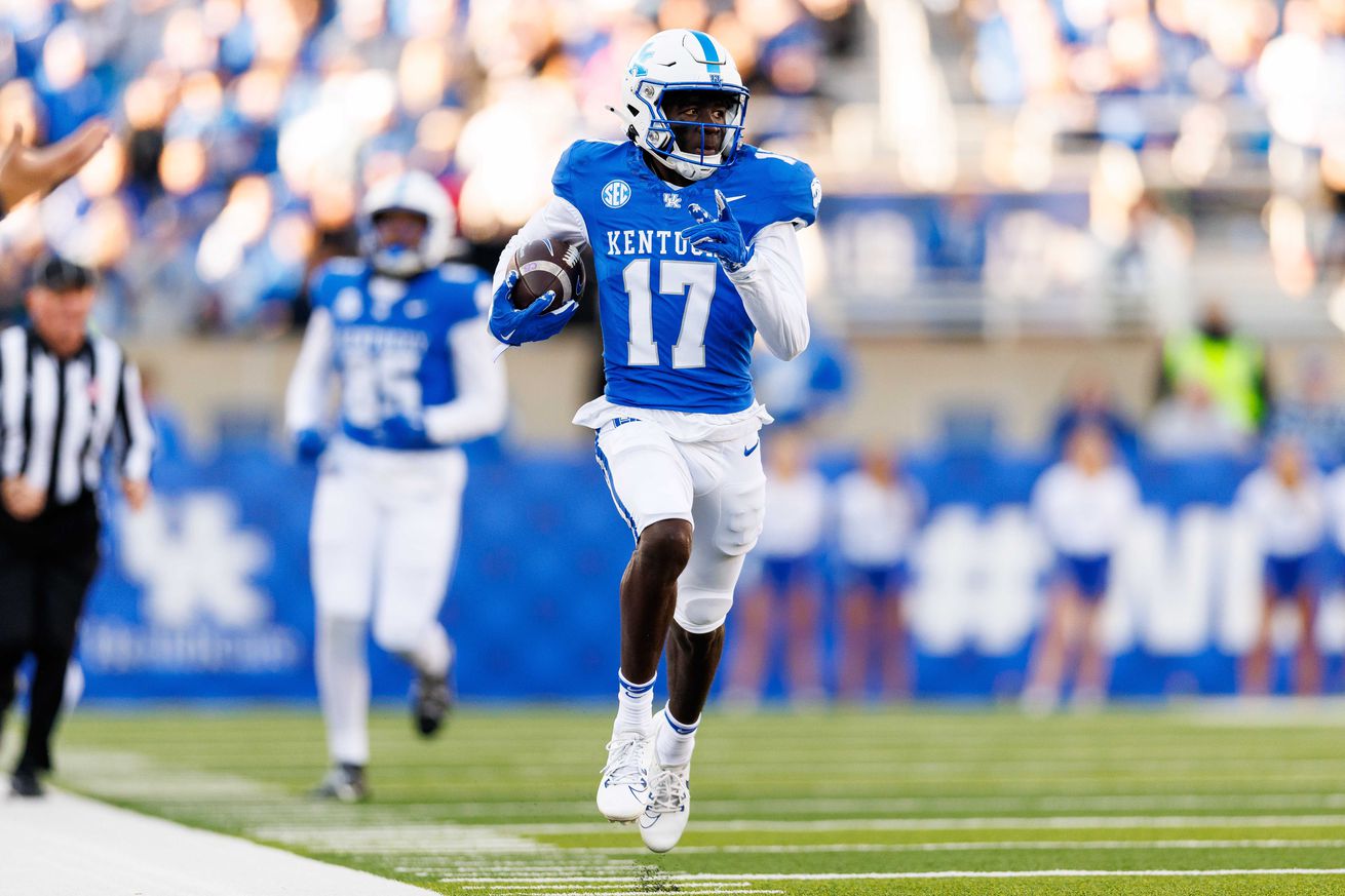 NCAA Football: Murray State at Kentucky