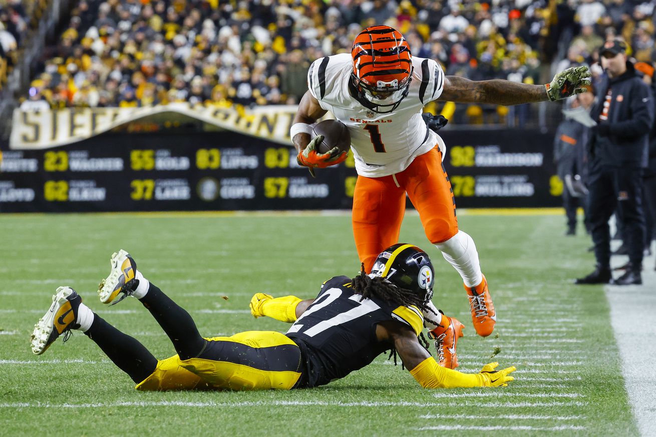 Cincinnati Bengals v Pittsburgh Steelers