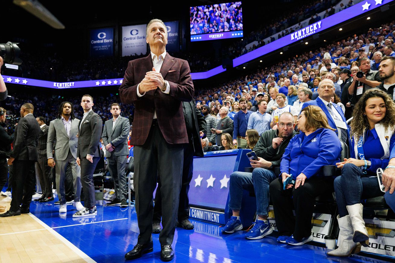 NCAA Basketball: Arkansas at Kentucky